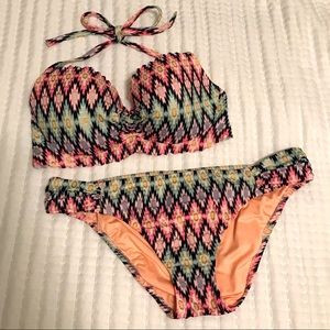 Victoria’s Secret Getaway & Knockout Bikini